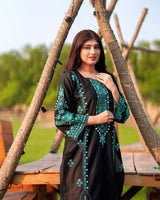 Add a royal touch to your festive wardrobe with this Exclusive 3-Piece Plazzo Pair with Dupatta,