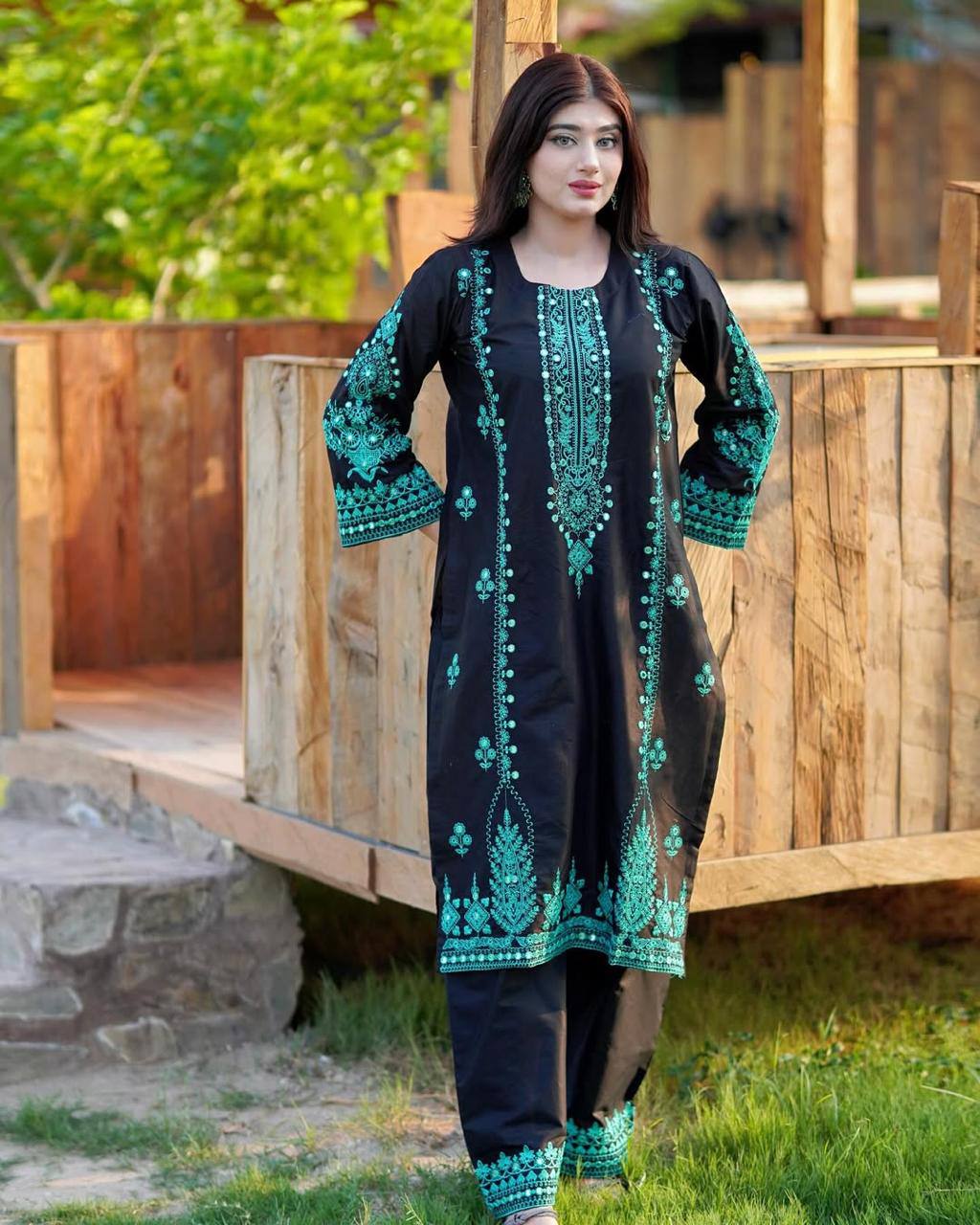 Add a royal touch to your festive wardrobe with this Exclusive 3-Piece Plazzo Pair with Dupatta,
