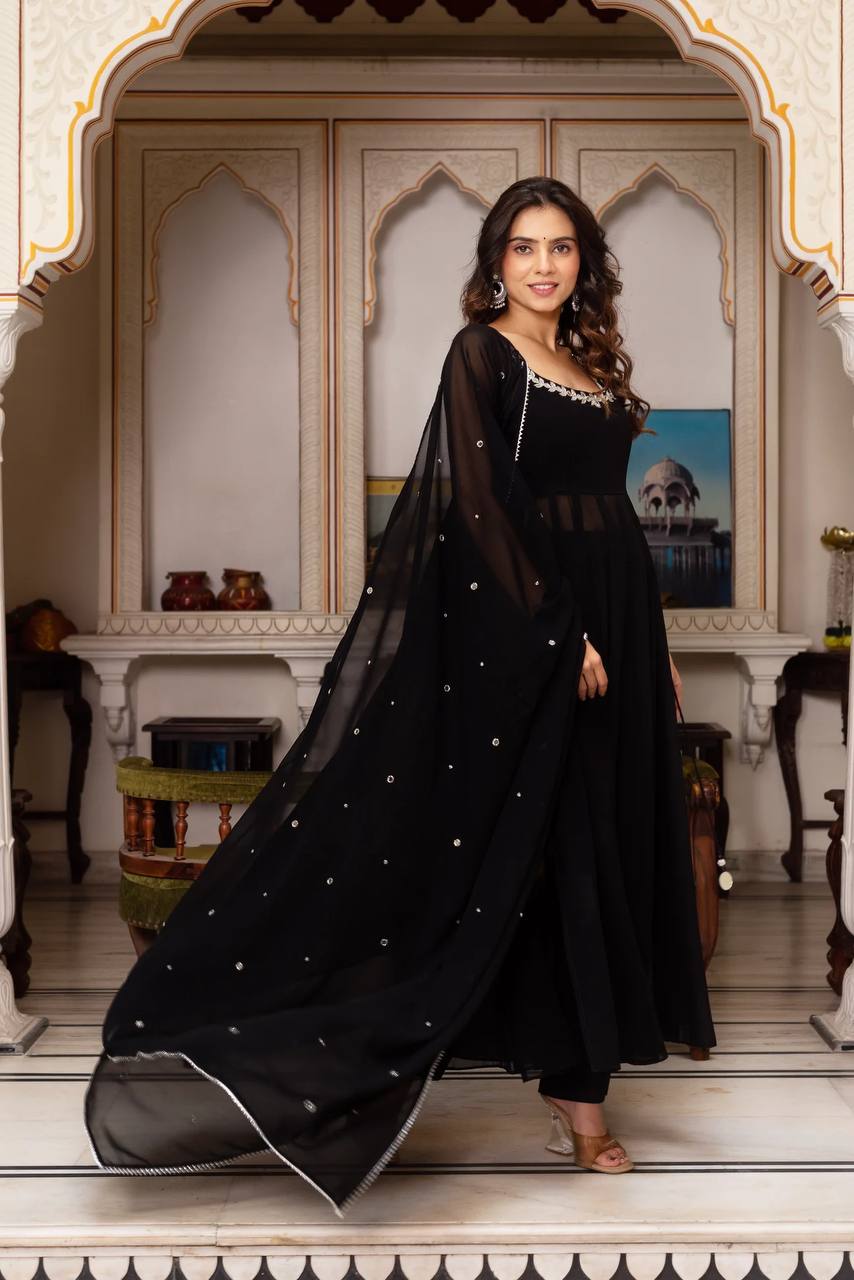Shine with elegance in our exclusive 3-piece Plazo Set
