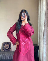 DESIGNER WEAR EXCLUSIVE SUIT IN ROMAN SILK FABRIC TOP AND PANT WITH DUPATTA IN GEORGETTE