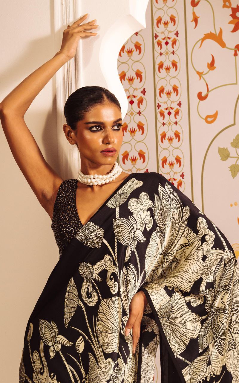 Roohani Sketch Ivory Satin Saree